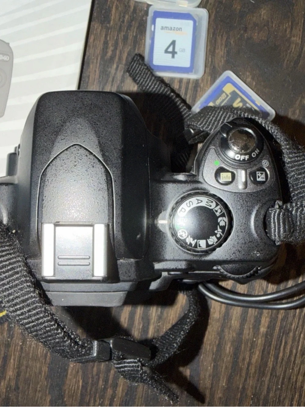 Nikon D40 DSLR Camera Bundle w/ 3 Lenses, Grip, Bag, Charger & SD Cards WORKS